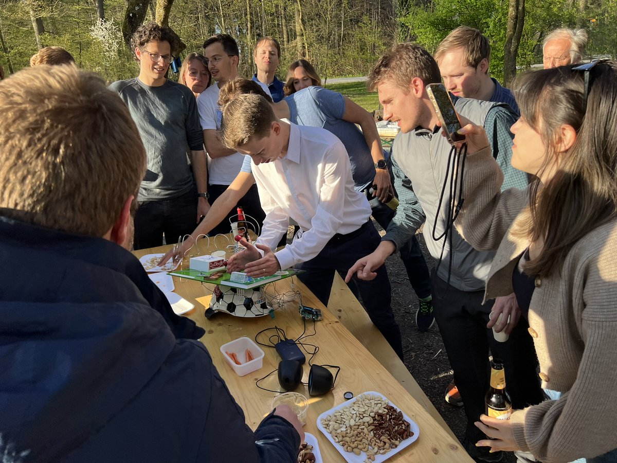 Andreas Wallraff tweet media