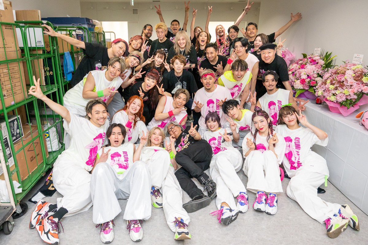 mido_midoringo's tweet image. 改めまして
あゆちゃんTAの皆さん27周年おめでとうございます💎
そしてアジアツアー初日ありがとうございました!!
沢山考えて沢山踊った日々に待っていたのは沢山の皆さんの笑顔でした☺️
沢山の方々に助けで頂きました💚
出演者、関係者の皆様本当にありがとうございました!🥹
#ayuasiatour2025