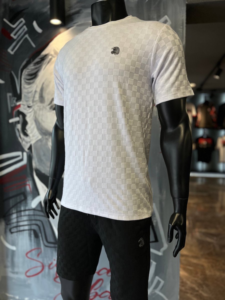 ✅Beşiktaş Yeni Sezon Erkek Takım 

Tshirt: 1299,99₺
Şort: 1299,99₺

#Beşiktaş #Bjk #Kartalyuvası