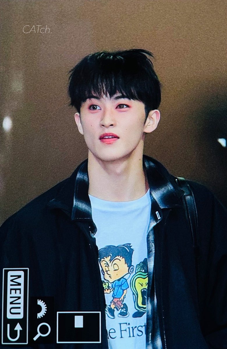 catchthemk's tweet photo. 250411

#마크 #MARK #マーク #NCTDREAM #NCT #NCT127 https://t.co/nZnWABtoLU