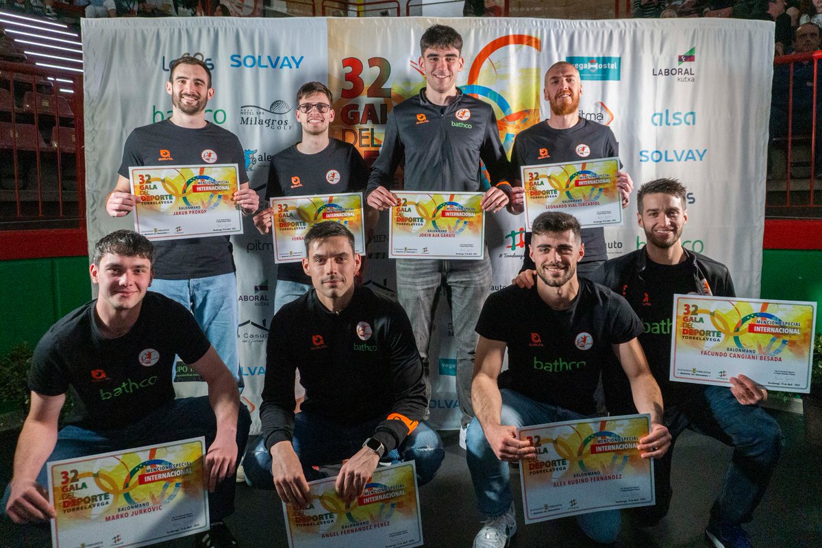 Bathco Balonmano Torrelavega tweet media