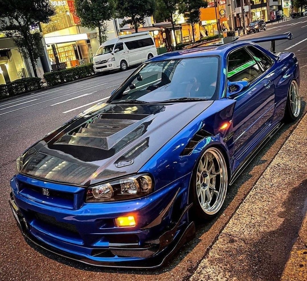 autoass's tweet photo. Nissan R34 Skyline GT-R https://t.co/gfaxzWcpQn