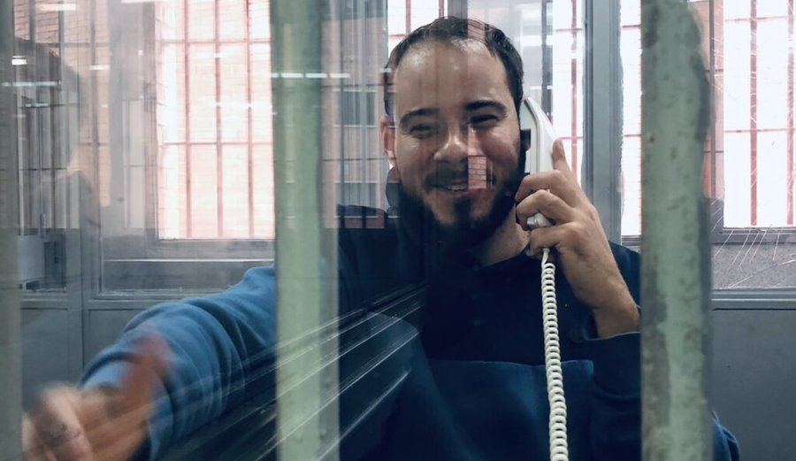 Accountable2019's tweet photo. Si el Régimen no vuelve a ampliarle la pena, a Pablo Hasél le quedan 2 años y 3 días secuestrado por rapear y tuitear verdades. https://t.co/vhJFyjPgeo