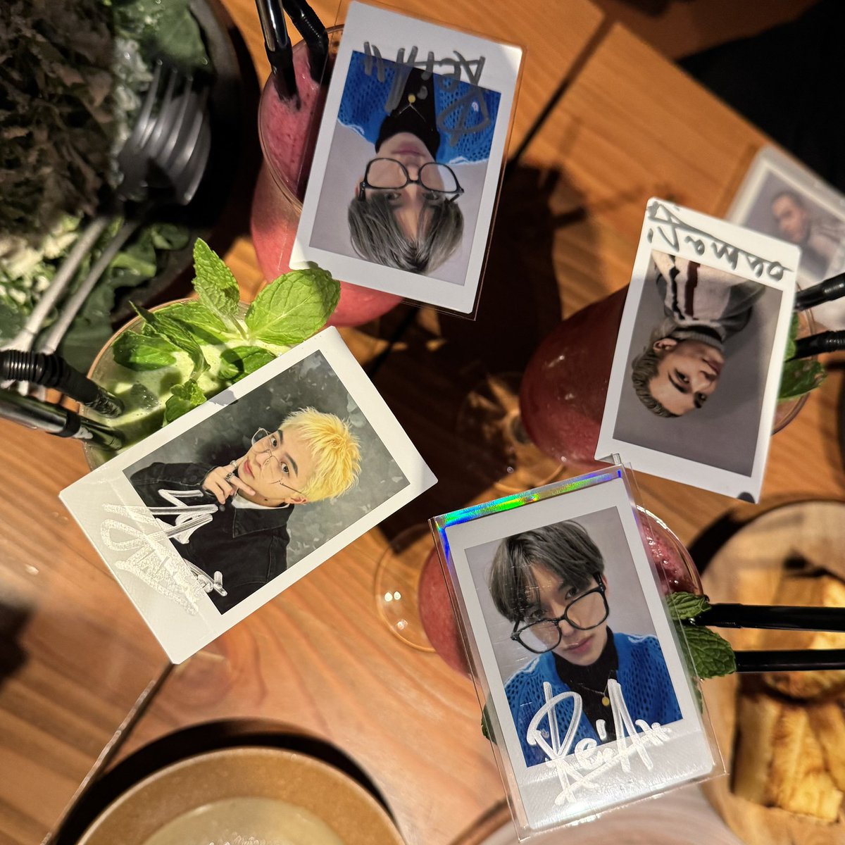 ringotakeru's tweet photo. DIG FINALから2周年☺️
野菜のお店に集まってる🥬🍠🧅🥒🥭
@area_reia  @smnya_dsk  @yuna_r_o_ 
#WARPsROOTS #WARPsDIG https://t.co/5GgDEIDQAU