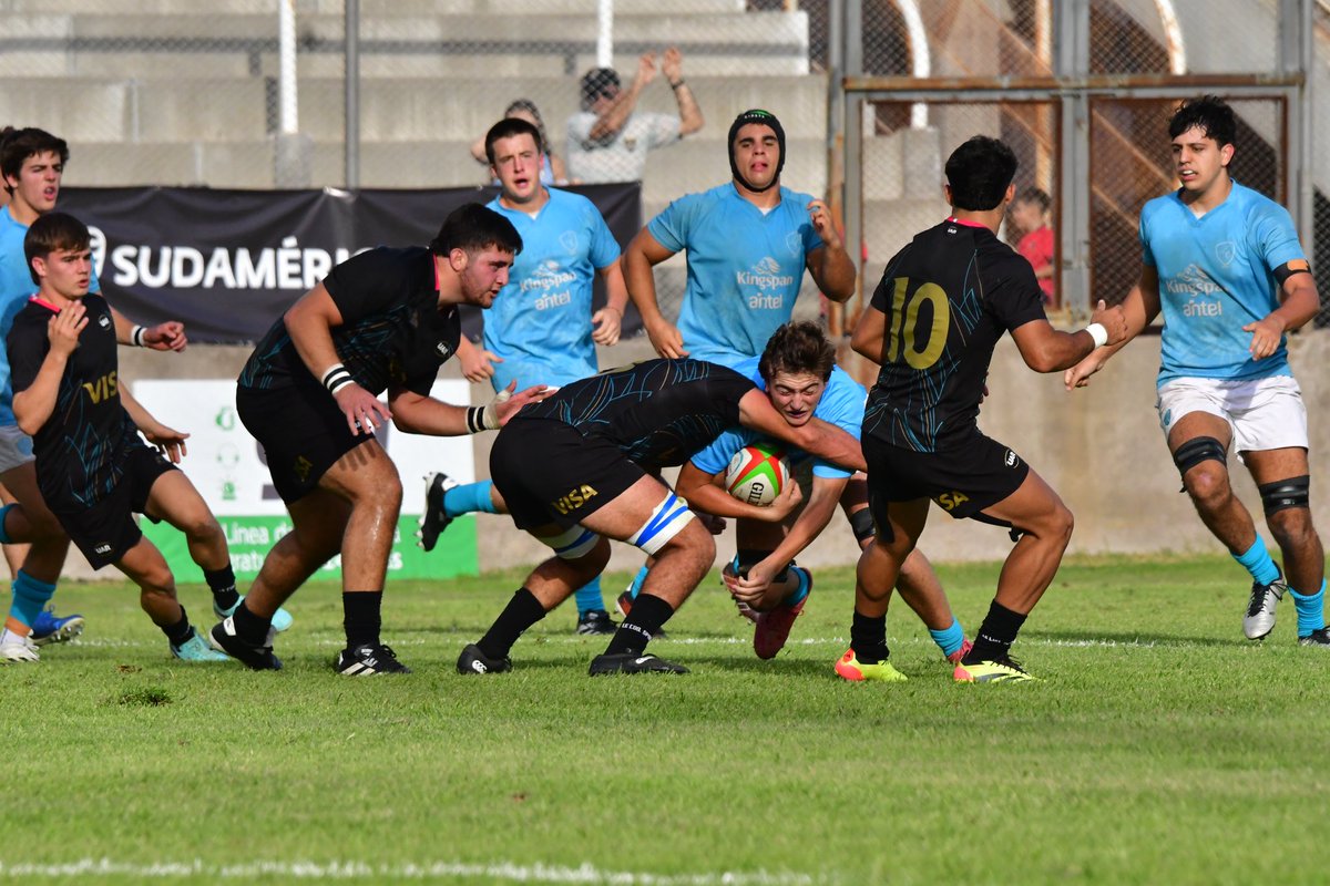 La Selección M18 de Uruguay en el Campeonato Sudamericano de La Rioja. 

#VamosTeritos 🇺🇾