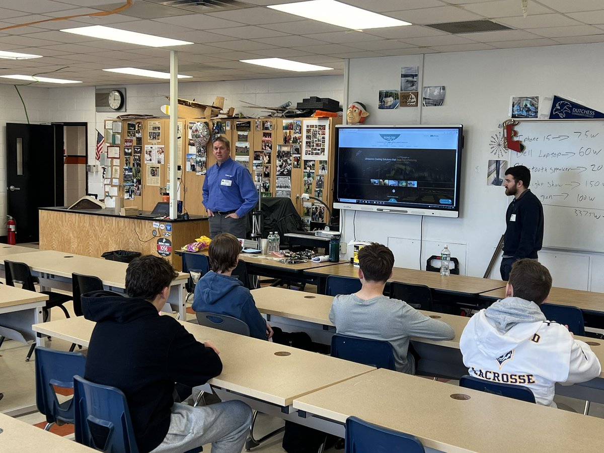 MHSEngineering1's tweet photo. Special Thank You to Randy Copeman &amp; Jack Galage for  of  @sonotekcorp for  thier time yesterday!  What a great community we live in where local companies partner, collaborate, and give back to make it better for our students! @marlborosd @HVmanufacturing https://t.co/pBkCqGcagm