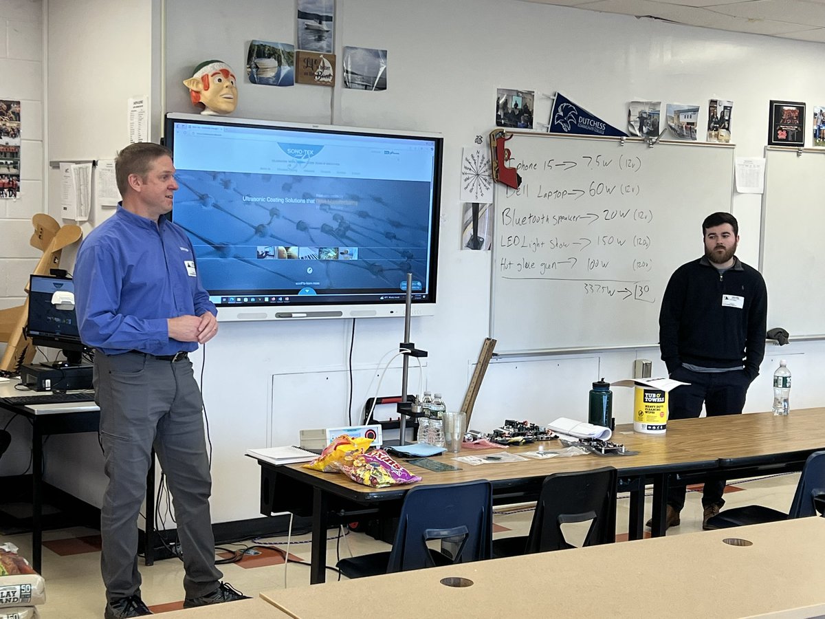 MHSEngineering1's tweet photo. Special Thank You to Randy Copeman &amp; Jack Galage for  of  @sonotekcorp for  thier time yesterday!  What a great community we live in where local companies partner, collaborate, and give back to make it better for our students! @marlborosd @HVmanufacturing https://t.co/pBkCqGcagm