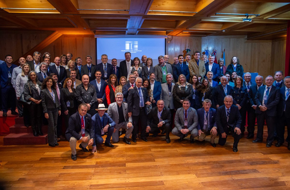 El  <a href="/HTC_Mendoza/">Tribunal de Cuentas Mendoza</a> participa en la I Reunión Anual del Secretariado Permanente de Tribunales de Cuentas, Organos y Organismos Públicos de Control Externo  de la República Argentina , y de la reunión de ASUR. (1/2)