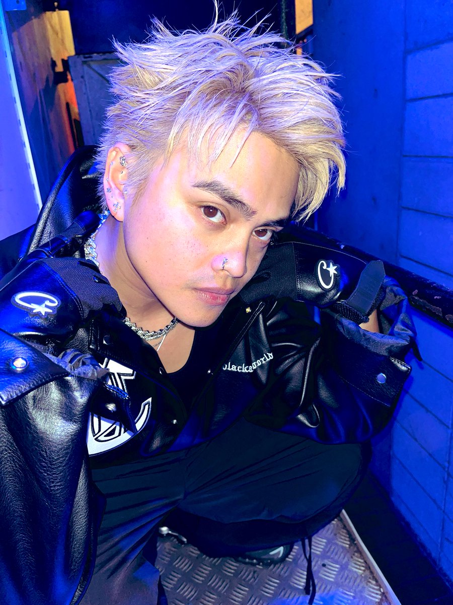 _FlowBack_REIJI's tweet photo. 本日UMG presents 『synesthesia』
トップバッター努めました!
REIJIです!!
最高な盛り上がりを
ありがとすぎ…😭!
皆温かすぎて涙でした!
来てくださった方々
楽しんでくれた方々
ありがとうございました😭
ラジオいてきます!✨
@umgcompany
#REIJI #サマーエンド #Yink #REIRIE https://t.co/2ZysFNB60e