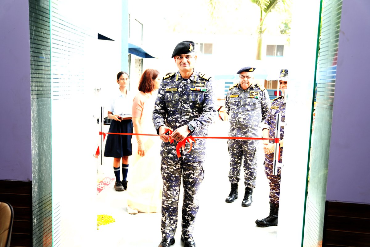IN_NCSMumbai's tweet photo. 🍴 A new flavour of learning! The EduBites cafeteria was inaugurated by Chief Guest RAdm Sundeep K Verma, NM, CSO (P&amp;A), HQWNC at NCS Mumbai. A space to bond, refresh, and energize!
#EduBites #NCSMumbai https://t.co/ajyuJuTNYr