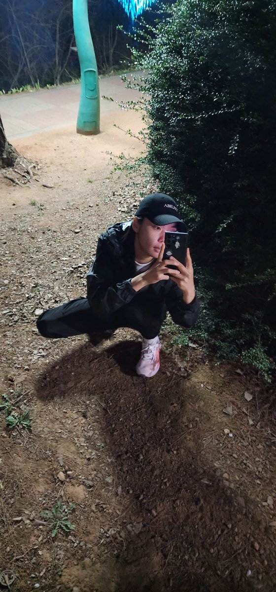 피엑스 갔다가 근처 왕릉에서 급소풍