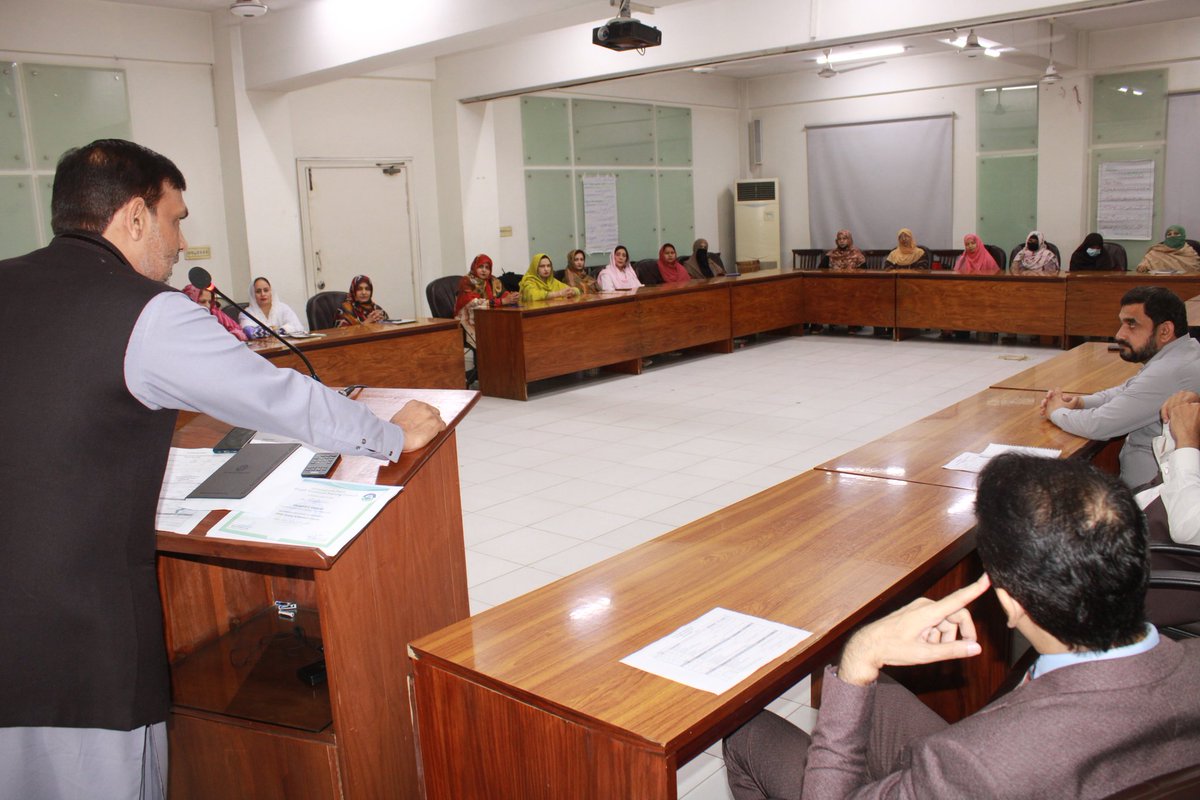 PVTC_Official's tweet photo. 🎓 STTI successfully hosted the TVET Trainer & Assessor Course (Apr 9–11) for VTIs under PVTC, empowering educators to enhance teaching & assessment excellence.
Applause to all participants for their dedication to shaping the future of skills training!
#TVETLeadership https://t.co/PlvH2B5r6z