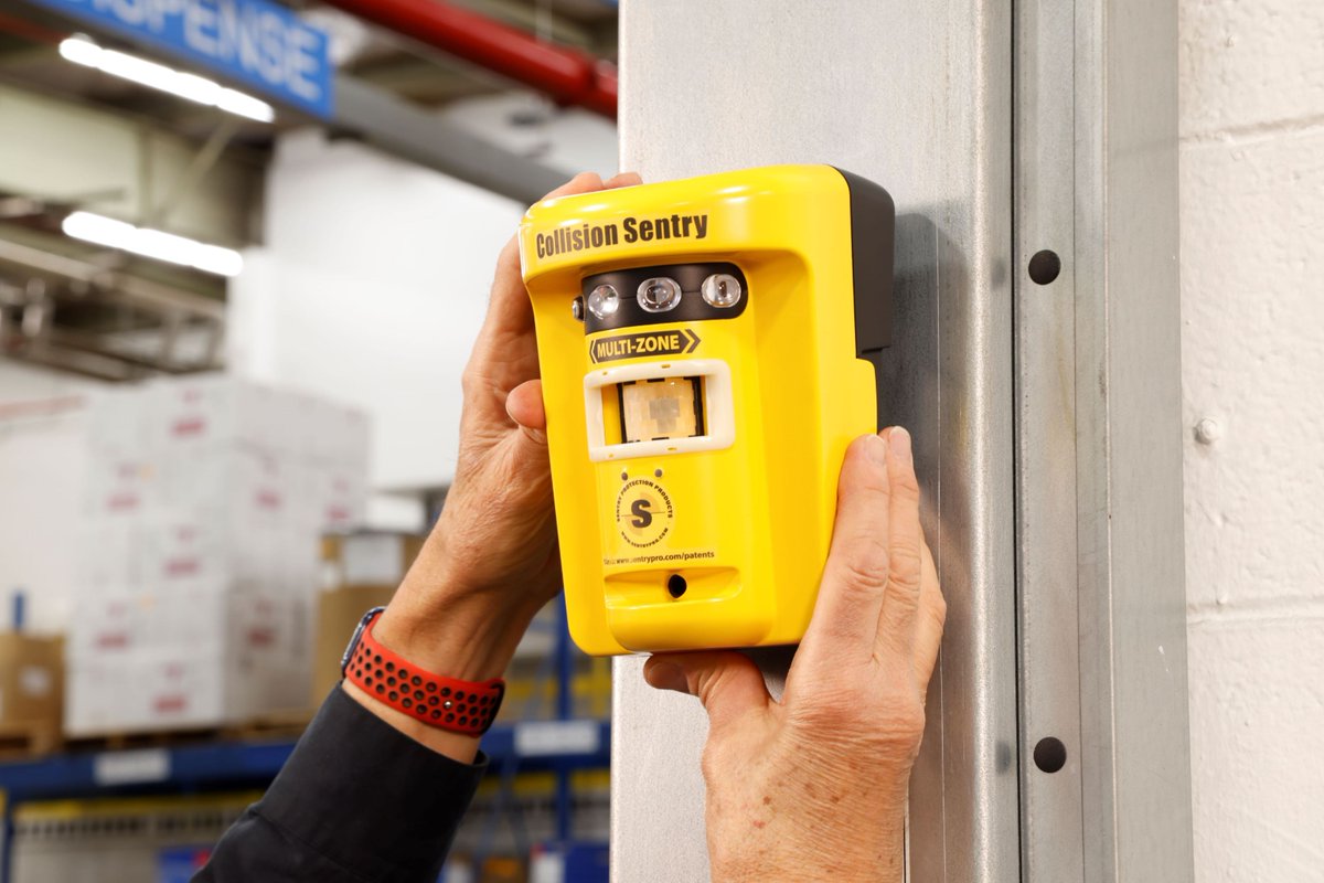 SentryProtect's tweet image. Blind spots, where vision is obstructed, are prime for accidents. Many of these areas are at intersections, but many are not. Collision Sentry Multi-Zone lets you define the conflict zone and provide collision prevention where you need it. #CollisionWarning