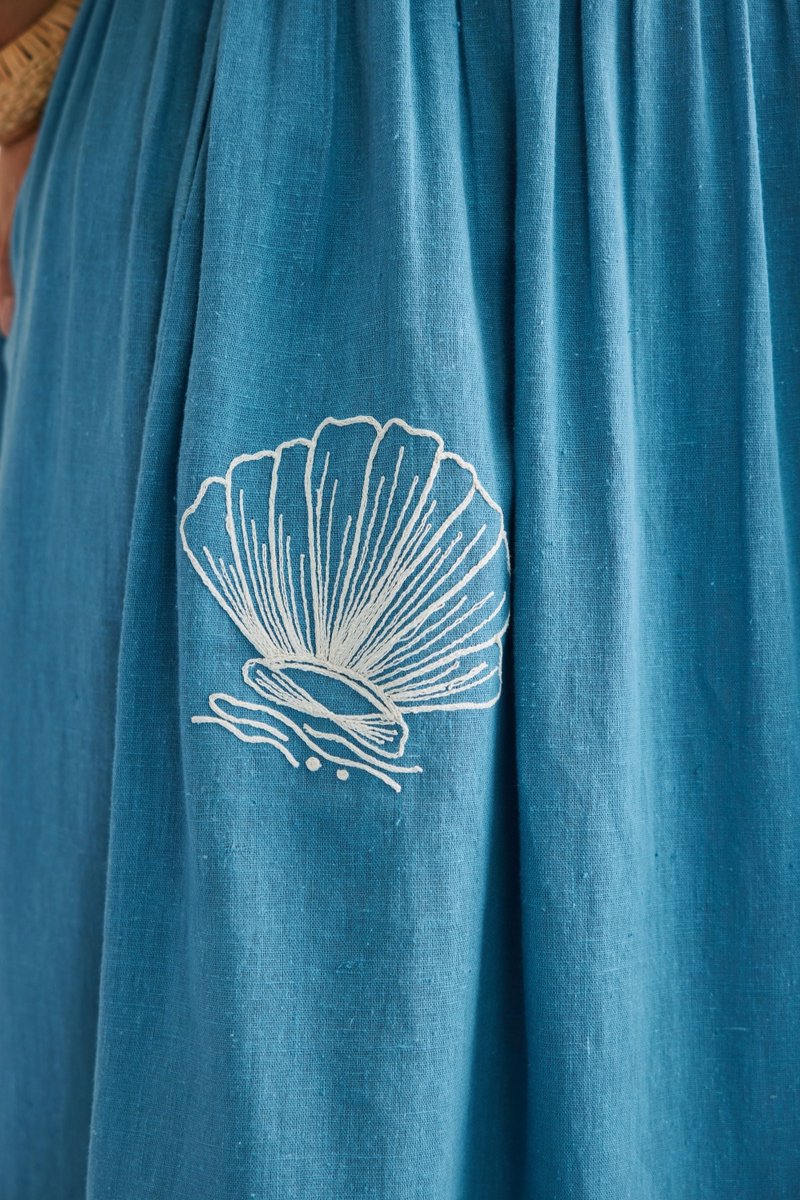MWearsui's tweet photo. Just in! Meet The Azure Handwoven Kala Cotton Maxi Dress – your new favorite for effortless elegance 💙 Sustainably made, beautifully embroidered &amp; perfect for every precious moment.-https://t.co/sDf9aHKZEt

#NewArrival #SustainableStyle #KalaCotton #SUI https://t.co/D9spf7v3Ha