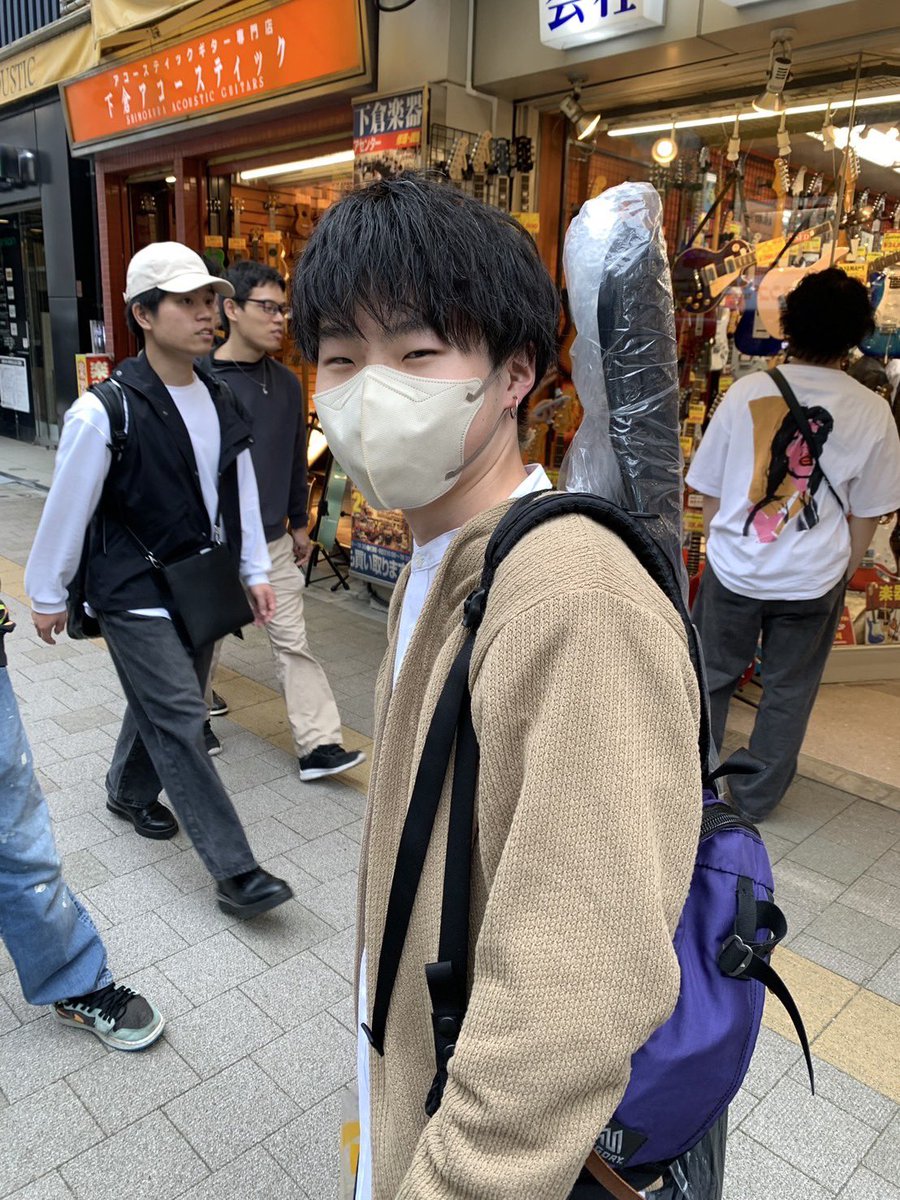 rfu_2026's tweet photo. 楽器会のお知らせ！

明日、明後日の楽器会についての連絡です！
集合時間は14時、JRお茶の水駅の改札の前に集合です！
楽器を見たい、買いたい人だけでなく、サークルや学校のことについて話したい人も大歓迎です！
お待ちしています！ https://t.co/EHYaESS1vb
