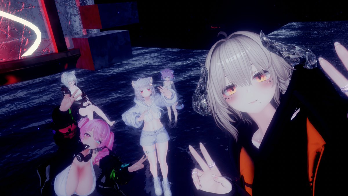 VRAmayori's tweet photo. #VRapture
会場が開場! https://t.co/6sSHq755NC