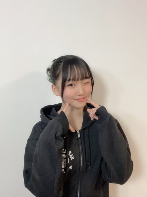 市居わこのTwitter画像25