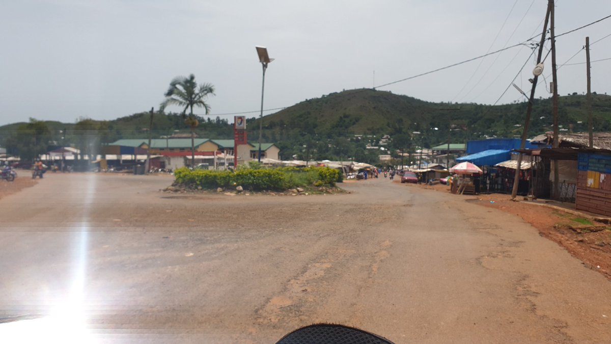 FungomF's tweet photo. Making an entrance into #Wum Town (aka #Aghem country) - the administrative headquarters of the Menchum Division in the Northwest Region of Cameroon 🇨🇲.

Make Cameroon's Internal Tourism Sector Great Again! https://t.co/l5PS4CHBcj