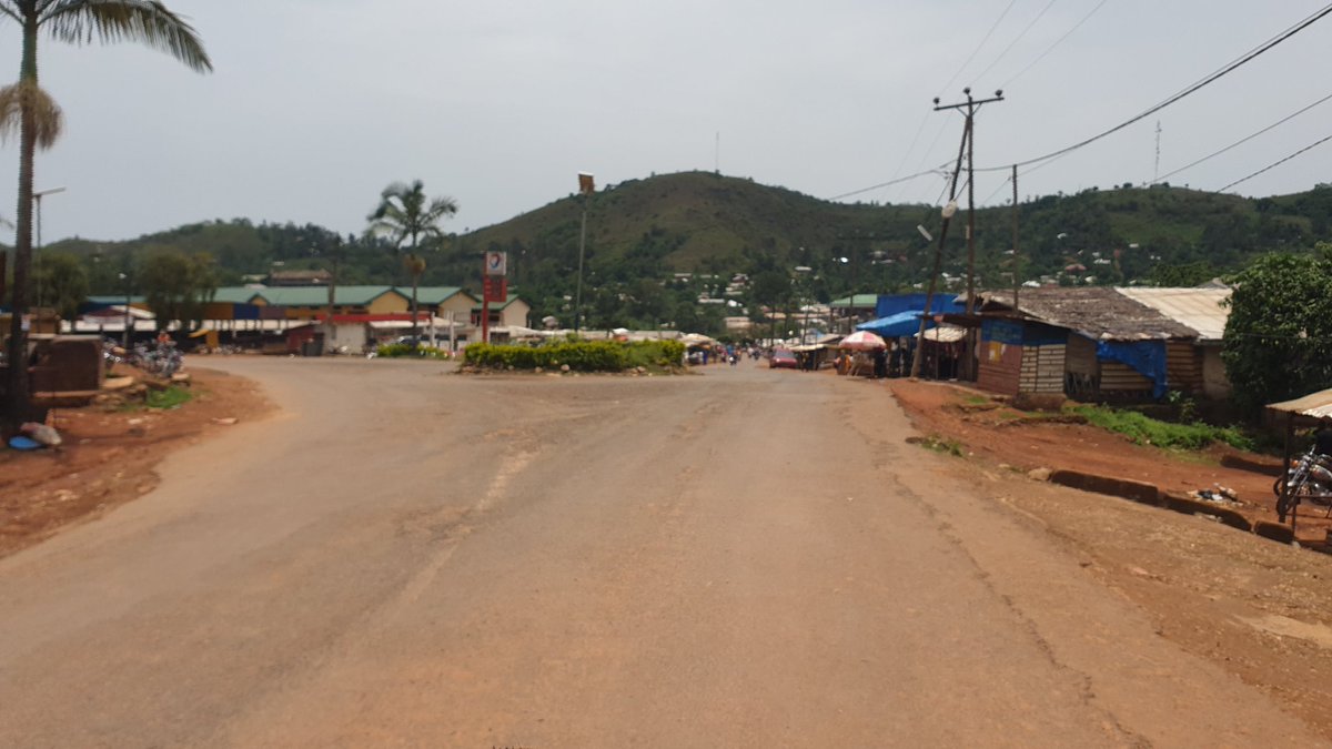 FungomF's tweet photo. Making an entrance into #Wum Town (aka #Aghem country) - the administrative headquarters of the Menchum Division in the Northwest Region of Cameroon 🇨🇲.

Make Cameroon's Internal Tourism Sector Great Again! https://t.co/l5PS4CHBcj