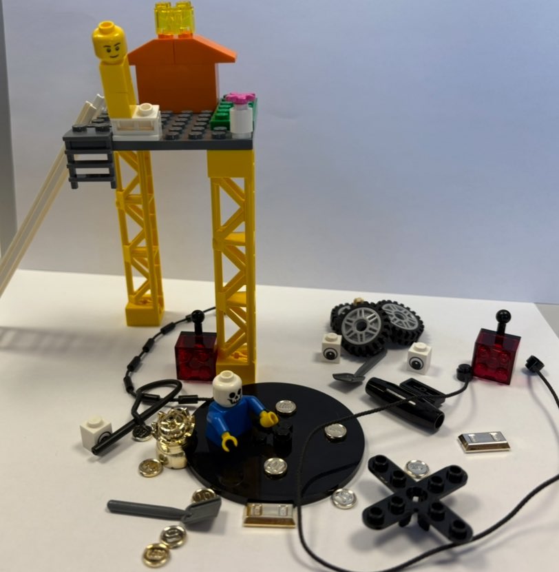 Seguimos #legoseriusplay #innovacion #universidad