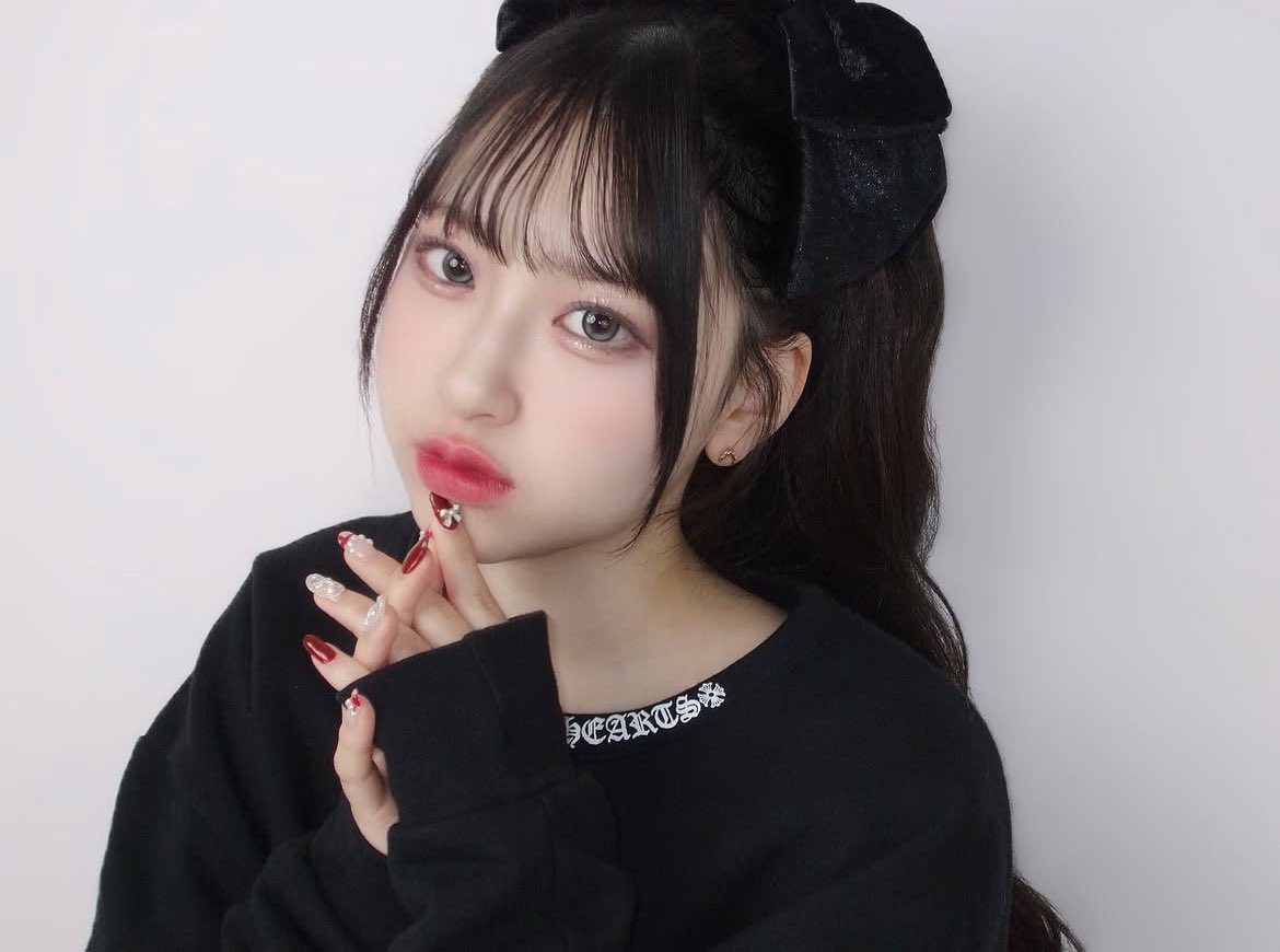 p__qott's tweet photo. かわいいだけじゃない桜庭遥花︎🖤 https://t.co/xYfQWbhHod