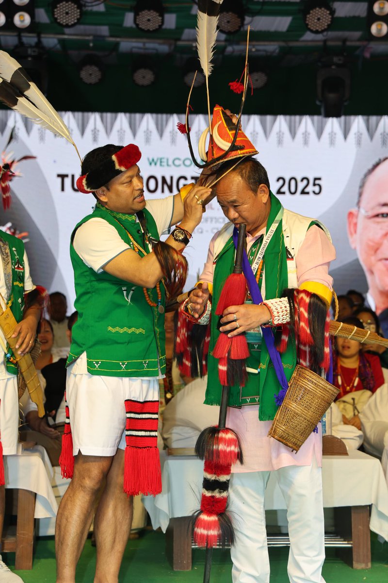 NatungMama's tweet photo. Attended the vibrant #Pongtu_Kuh celebration with #Tutsa brothers & sisters of Changlang District at Changlang alongside Hon’ble MP @TapirGao Ji, HMLAs @ZingnuChau Ji, @Laisam_Simai Ji & Hamjong Tangha Ji; hosted by Hon’ble Speaker AP Legislative Assembly @tesam_pongte Ji. This festival not only marks the beginning of Spring but also embodies the rich culture, traditions & the spirit of unity within the community. Wishing everyone a very happy Pongtu festival again and also inaugurated New Police Station at Yangkang Village, W/Supply projects of Yatdam circle Hq & Namtok EAC Hq with adjoining villages and laid Foundation stone of Tutsa Gurukul at Yatdam village.

GoAP will also dedicate a Fire Station & one Women Police Station for Changlang District in greater interest of public.