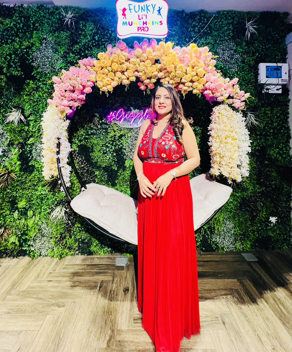 sonalgoelias's tweet photo. “Be gentle with your past, patient with your present, and fearless with your future.”
#LifeMovesOn 🌸 https://t.co/f2FF9C9sZc