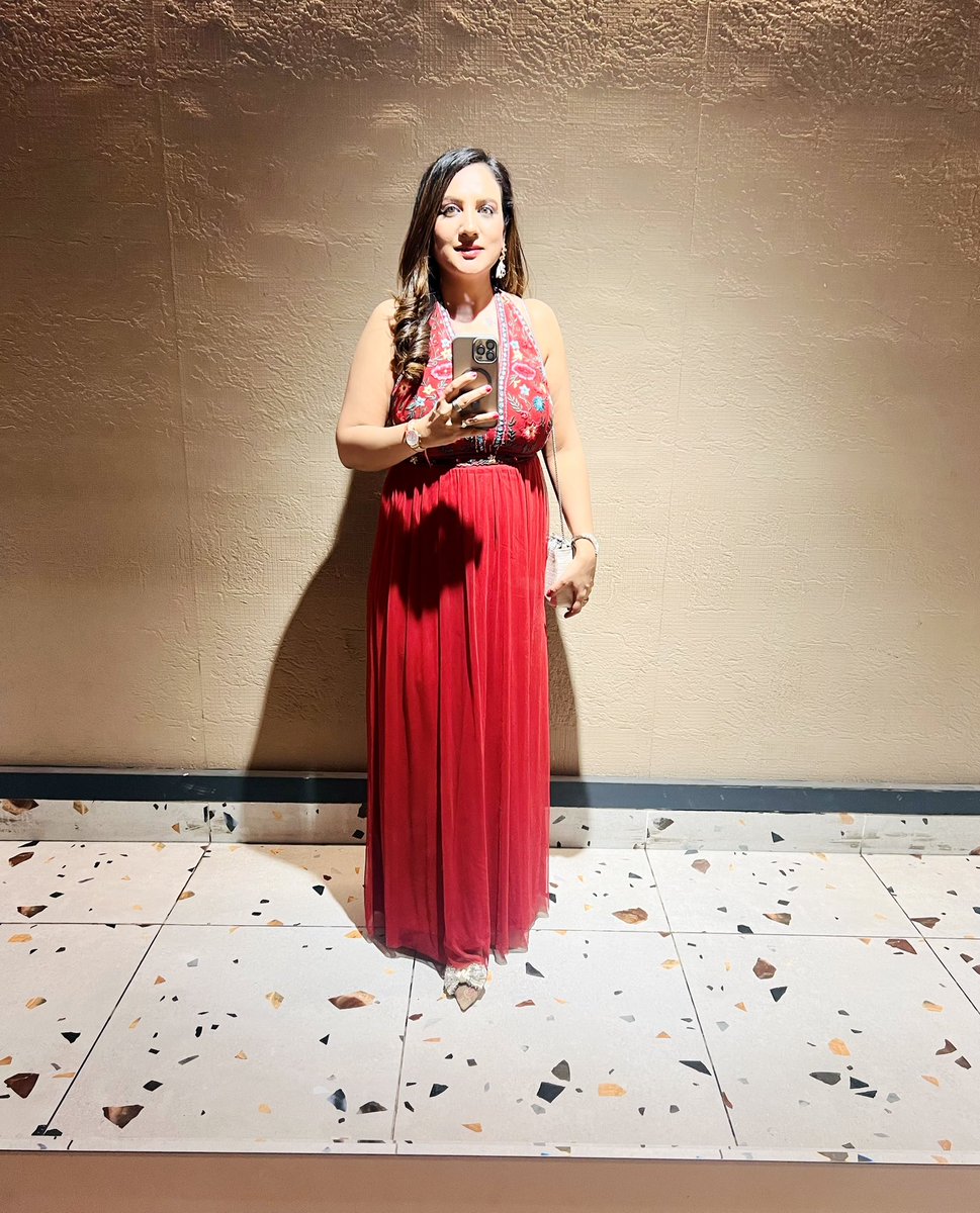 sonalgoelias's tweet photo. “Be gentle with your past, patient with your present, and fearless with your future.”
#LifeMovesOn 🌸 https://t.co/f2FF9C9sZc
