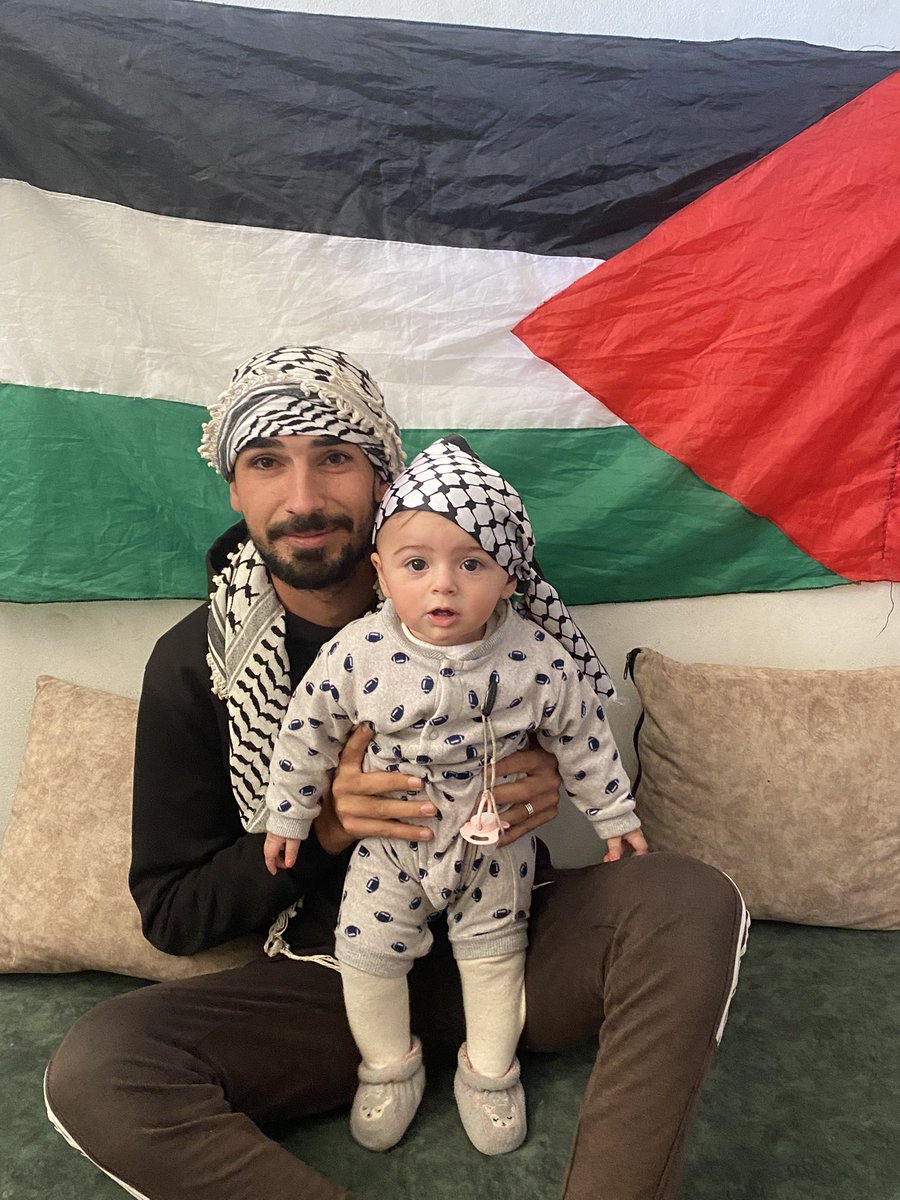 My account is being restricted

If you see this tweet, reply with 🇵🇸