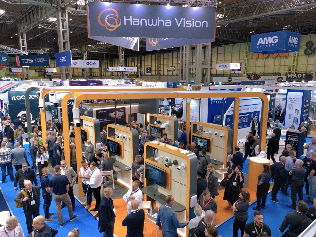 HanwhaVisionEU's tweet image. What a week at The Security Event (TSE) 2025!🧡

A huge thank you to everyone who visited our stand, shared insights, and joined the conversation - it’s been an incredible event!

Until next time!👏 

#TSE2025 #AI #Surveillance #ThankYou
