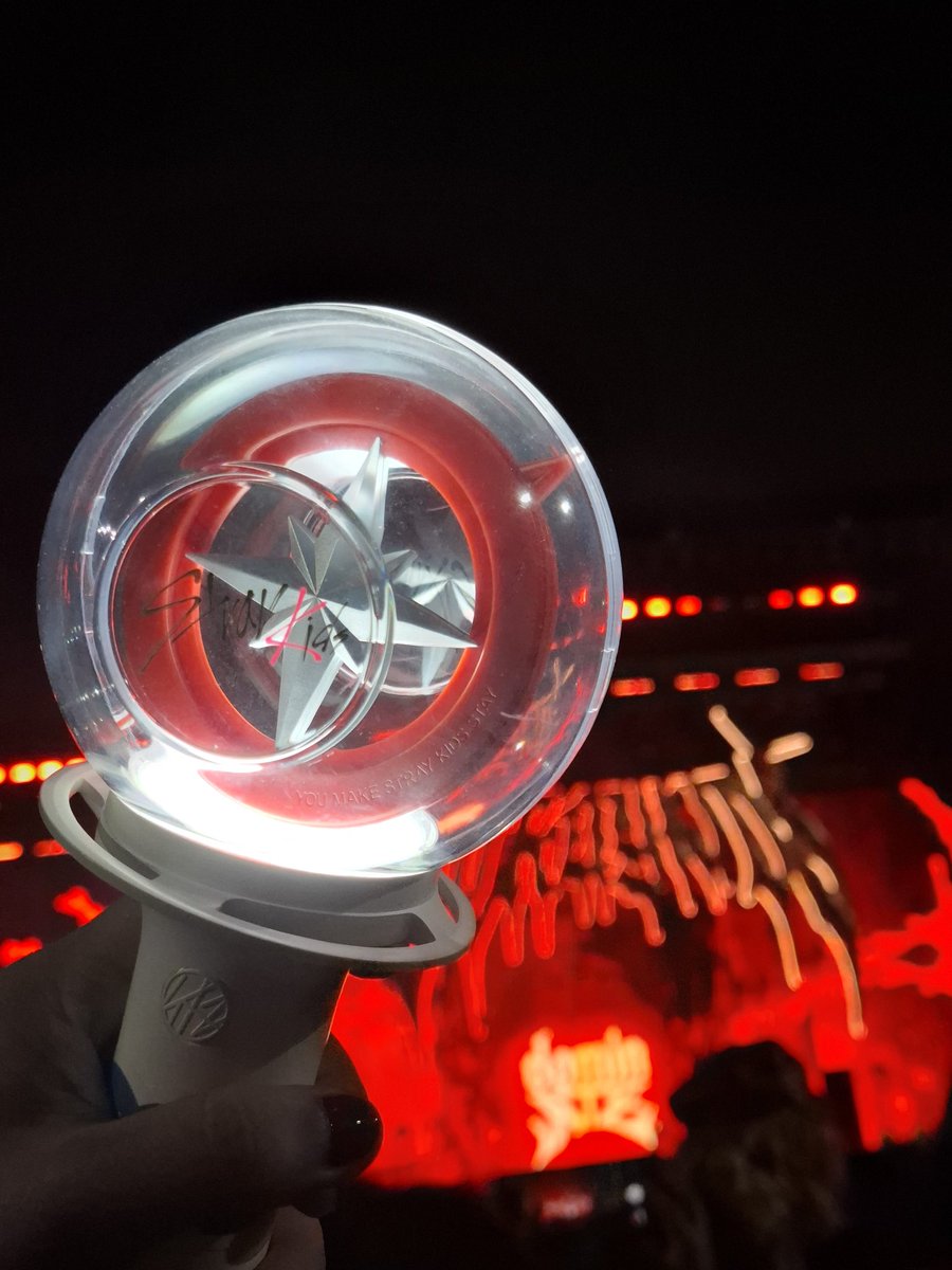 3rchord's tweet photo. gracias por venir y darnos el mejor concierto de la vida, a pesar de los distintos momentos que hubieron. VUELVAN PRONTO ❣️

#dominATE_LIMA 
#StrayKids_dominATE 
#StrayKidsInPeru https://t.co/s3Qh15fsMO
