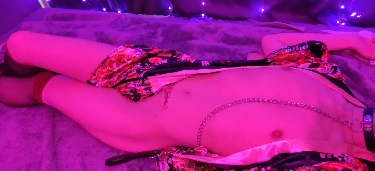 NSFWSoftLure's tweet photo. Bet you wouldn’t last 5 minutes with me moaning into the sheets, begging to be your obedient little plaything~ Wanna try? 💕
#femboy #nsfw #femboyfriday #18plus #lewdrpᅠᅠᅠ https://t.co/B2GsJfY2Od