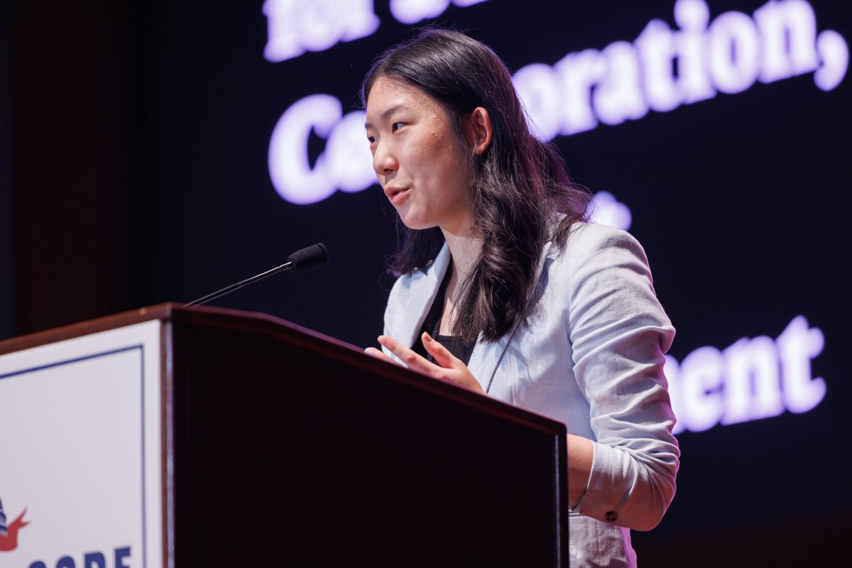 3EZhang's tweet photo. Wrapped up a surreal experience at DC, met many people expanded our vision, one speaker was a 17 old girl from Australia, a gap year engineer traveling around the world giving speeches and collaborating with coders all over the places. How cool is that! https://t.co/p89FIWTKxm