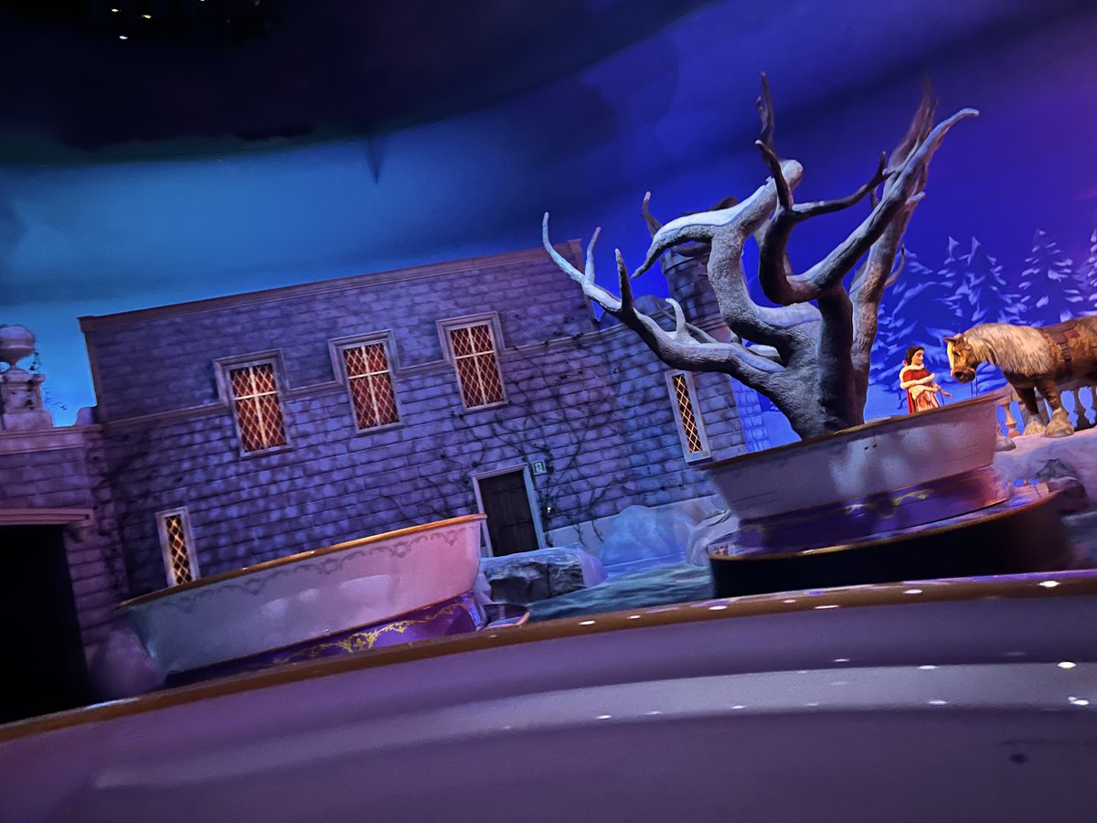 ひとりぼっちの晩餐会