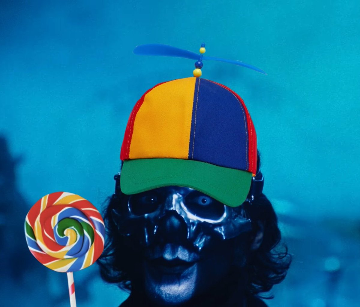 shark 🦈 SAW TOBIAS tweet media