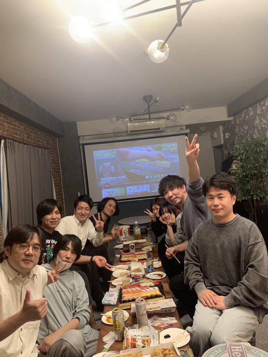 iwasakishinwaki's tweet photo. 日本オープン祝勝会2発目開催してもらってます！！
今日も祝ってくれる仲間に感謝過ぎです！！😆 https://t.co/F1xqzMobkN