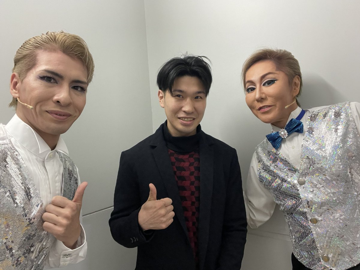 本日かわさき産業親善大使でご一緒させて頂いてる神崎順さん、10caratsさんの公演を観劇してきました
とても華やかで楽しいお時間を皆様ありがとうございました！
#新百合ヶ丘
#神崎順　さん
#10carats さん