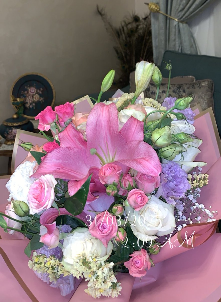 Elhamakk's tweet photo. 💐💗🎀 https://t.co/89hXlEqHWI