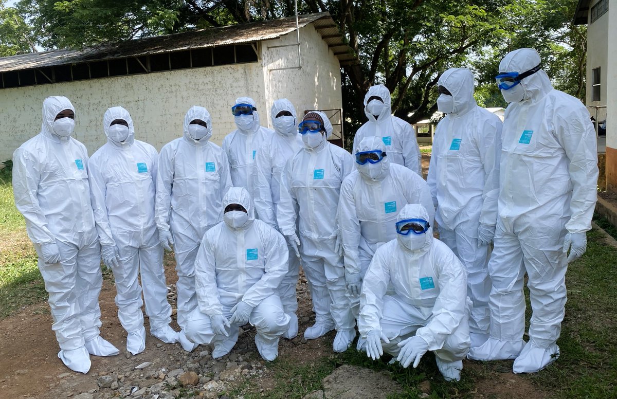FAOauTogo's tweet photo. Grâce au programme #ISAVET, 20 jeunes professionnels en santé animale et environnementale seront bientôt outillés pour mieux surveiller les maladies animales et améliorer la réponse aux urgences de #SantéPublique.
Une étape cruciale pour un #Togo plus résilient !
#PREPRUS
2/2 https://t.co/XYCXbRwrLy