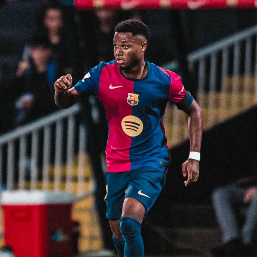 FabrizioRomano's tweet photo. 🔵🔴✨ Hansi Flick: “Ansu Fati has now improved a lot and training at a much higher level”. https://t.co/9LffoLVxby