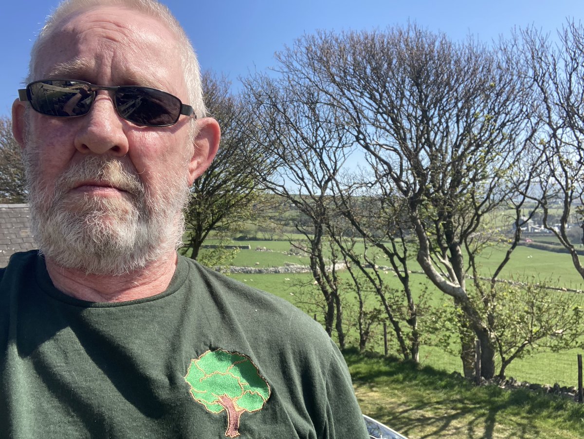 #TreeClub Tshirt out in the wilds of North Wales 
<a href="/WoodlandNomad/">TC🌳</a>