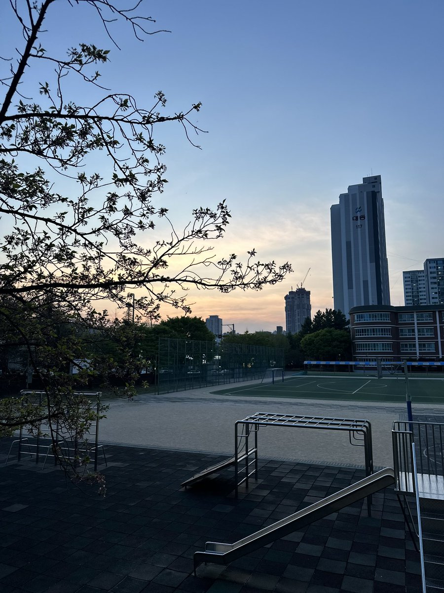 Sunset from South Korea 🇰🇷