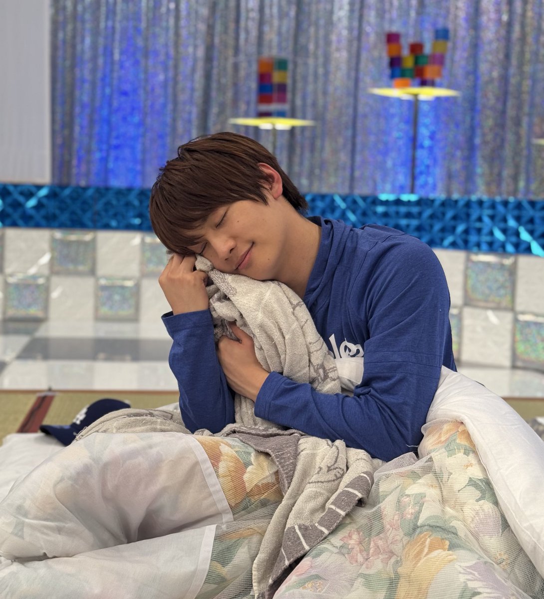 update_danshi's tweet photo. 土曜ごご3時30分
『なにわ男子の逆転男子』　　
　⚡️⚡️⚡️⚡️⚡️⚡️⚡️

睡眠男子💤

⏬無料見逃し配信中⏬
https://t.co/2sHWaZaqOU

#逆転男子
#なにわ男子
#藤原丈一郎 https://t.co/RK361RewLh