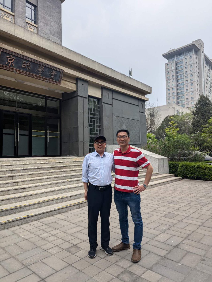 dzpeng's tweet photo. Seventeen years of friendship!
It's been exactly ten years since we last met in UK.
I seem to have returned to Bristol in 2008. https://t.co/VTwlGVZs04