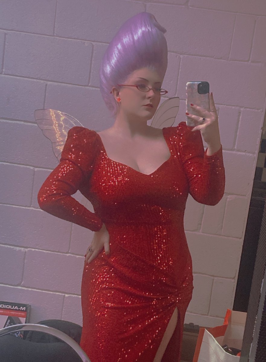 Random0174's tweet photo. @HandyBanany Perhaps a hairdo similar to The Fairy Godmother from Shrek 2 or the Trolls wig hairstyle? https://t.co/nXnkgQiHWO