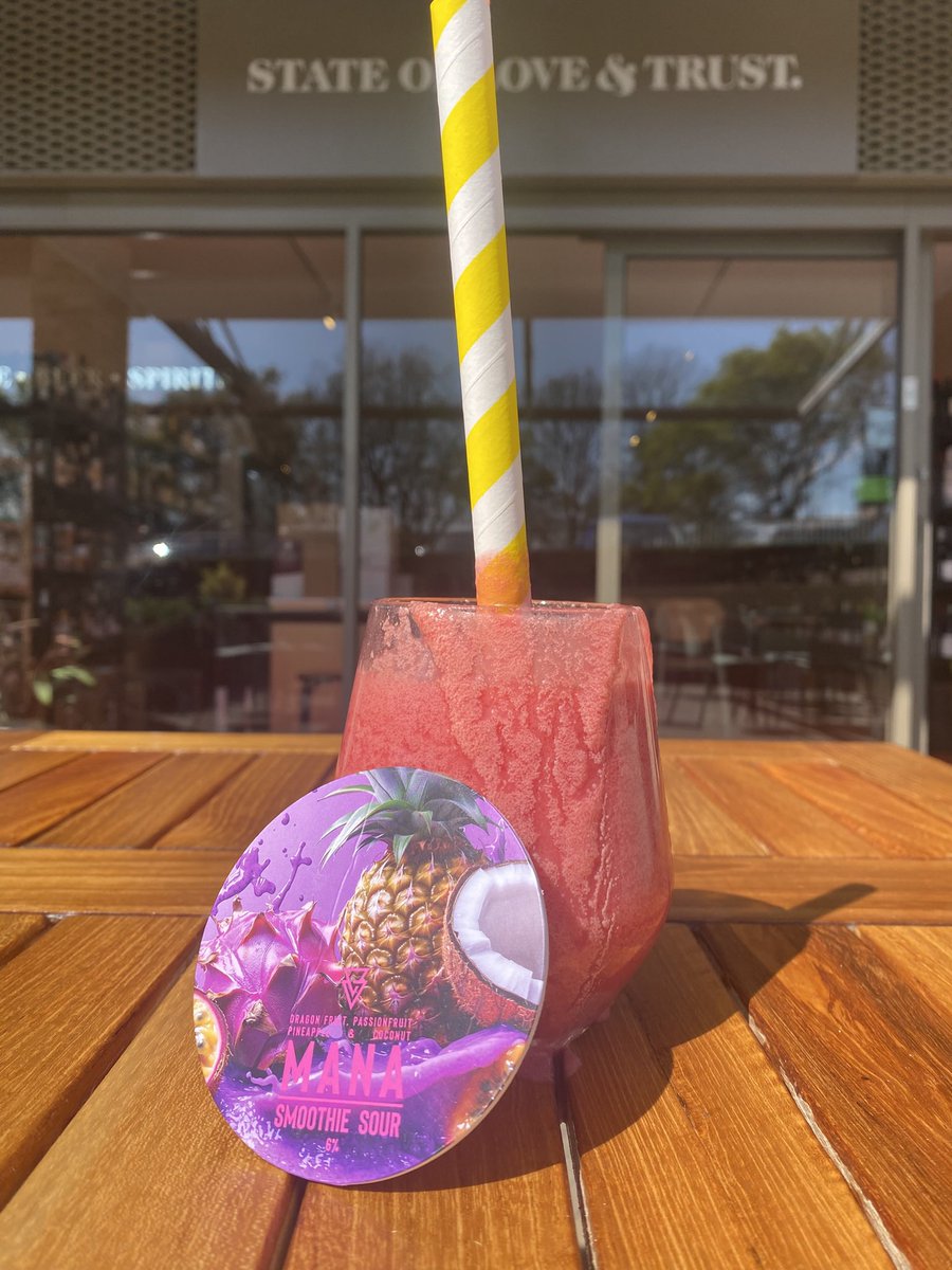 Is it a smoothie?

Is it a beer? 

Or is it a giant glass of Pepto-Bismol?

@azvex Mana 6.0% Smoothie Sour 

Dragonfruit Passionfruit Pineapple 🍍 &amp; Coconut 

See you soon

Team State X