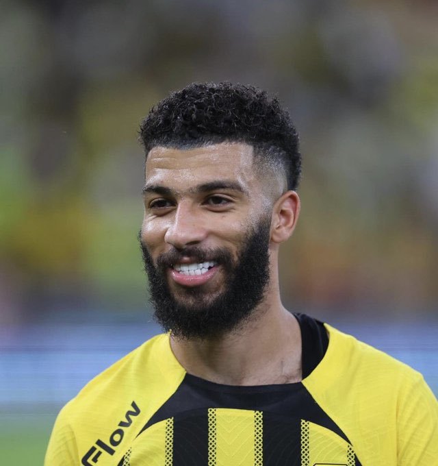 السلام عليكم ورحمة اللّه تعالى وبركاته 🤍

رجاء ما تقصروا بدعمكم يا شباب خصوصاً الفترة هذي حتى يرجع الحساب كما كان ❤️

اي تغريدة لايك واللي يقدر ريتويت وكومنت اكون له شاكر والله👌

#فانتزي_دوري_روشن 🙏