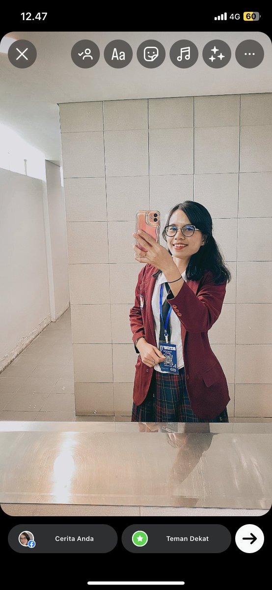 ZRynatha's tweet photo. @tanyarlfes ga pede karna ai ga lightskin jd pake yg di bawah lutut aja🙏 https://t.co/jGKLZxPXQO