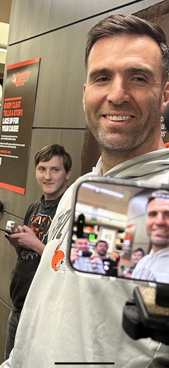 Lintendo_64's tweet image. there has never been a more appropriate time for this tweet take a seat twatson