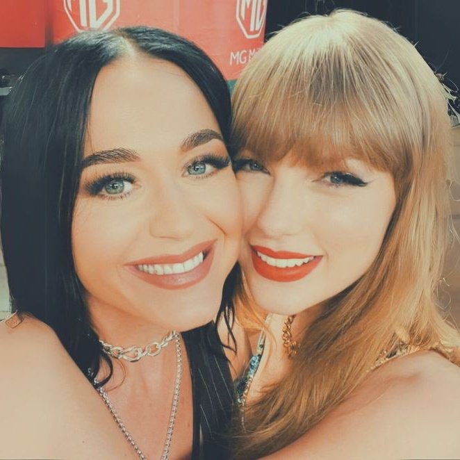143ofashowboy's tweet photo. A thread of Katy Perry and Taylor Swift's relationship over the years, including the beefs &amp; the friendship: https://t.co/OU7wwzq4Of
